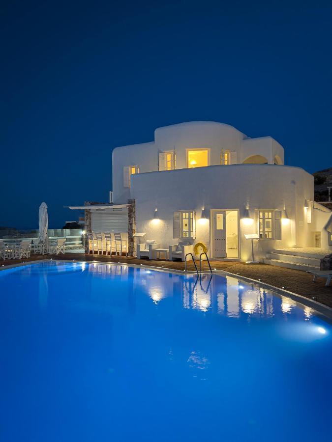 Aspalathras White Hotel Folegandros Town Bagian luar foto