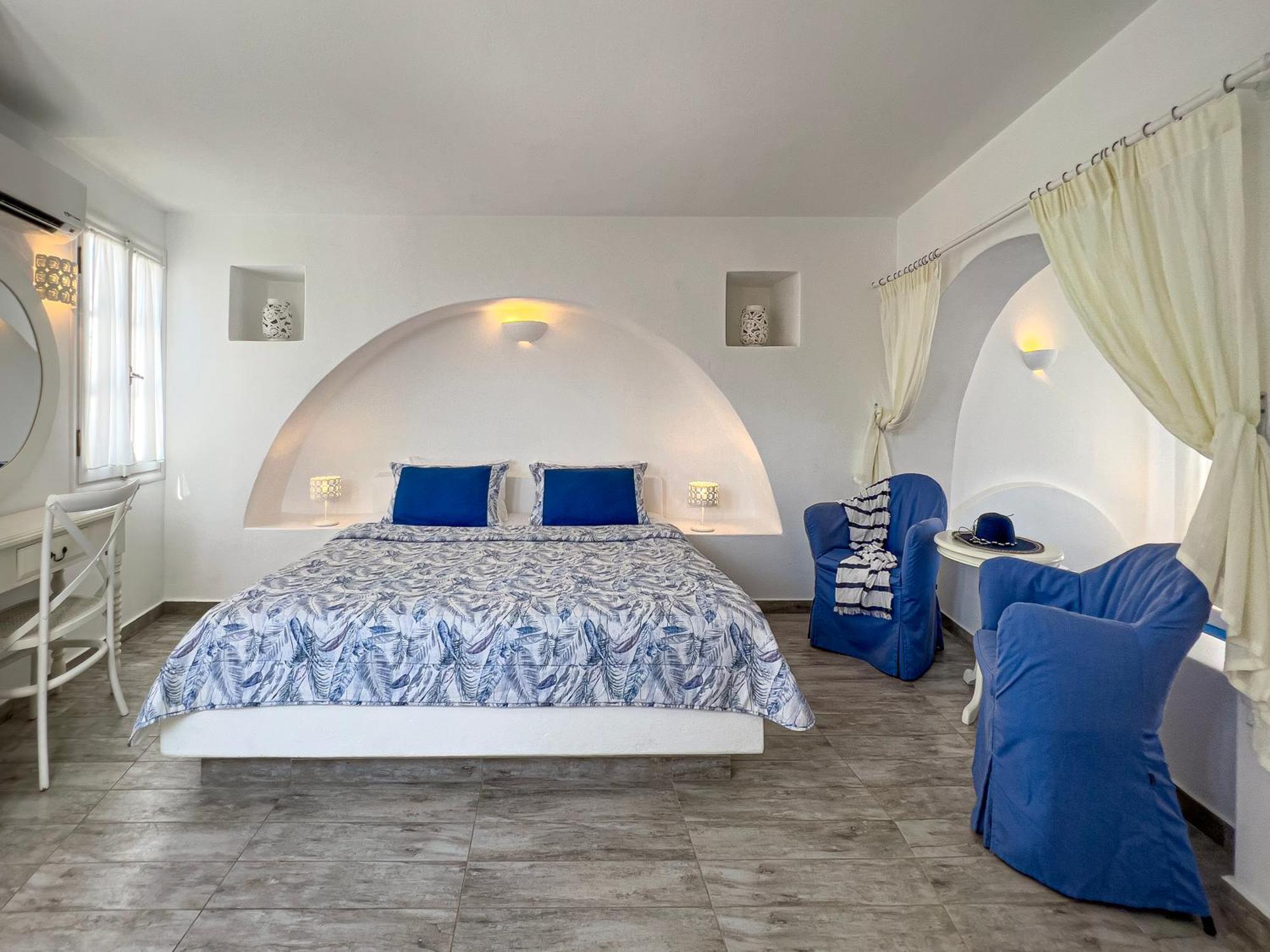 Aspalathras White Hotel Folegandros Town Bagian luar foto