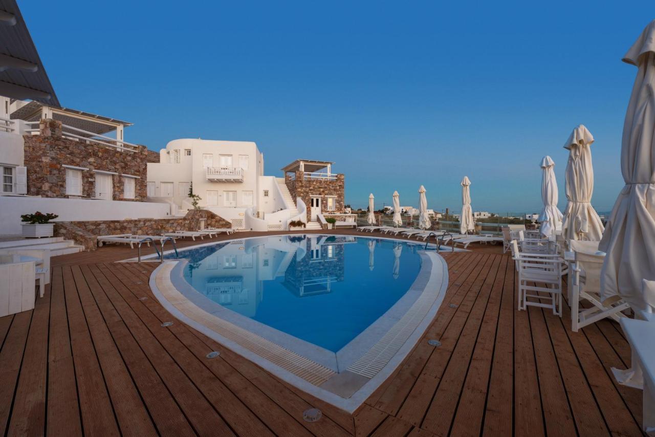Aspalathras White Hotel Folegandros Town Bagian luar foto
