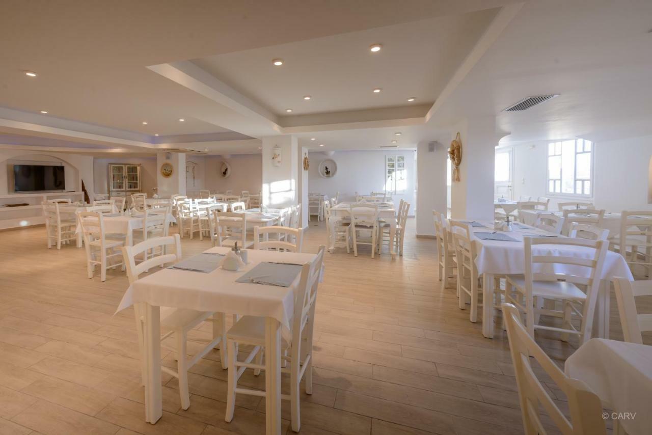 Aspalathras White Hotel Folegandros Town Bagian luar foto